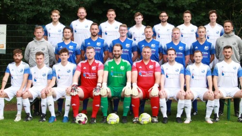 h.vl. Luca Peitzmeier, Fabian Schneider, Viktor Weiß, Phil Hedderich, Theodoros Papailias, Sascha Nagel, Fabian Schachtsiek
m.v.l. Trainer Stephan Brill, Mario Sander, Jan Körnig, Jannik Ackermann, Marcel Segebrecht, Yannik Büter, Marc Grünkemeier, Co-Trainer Andreas Baumann
v.v.l. Stavros Andreadis, Marvin Potthast, Peter Zimmermann, Timo Ackermann, Fabian Holz, Peter Berg, Dominik Delius, Torben Heitland, Alex Metzlaf